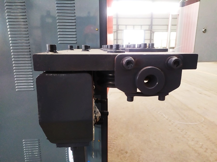 如何避免運(yùn)作的故障 延遲數(shù)控彎箍機(jī)的易損件壽命呢？